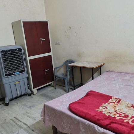 Joshi Guest House Аллахабад Екстер'єр фото